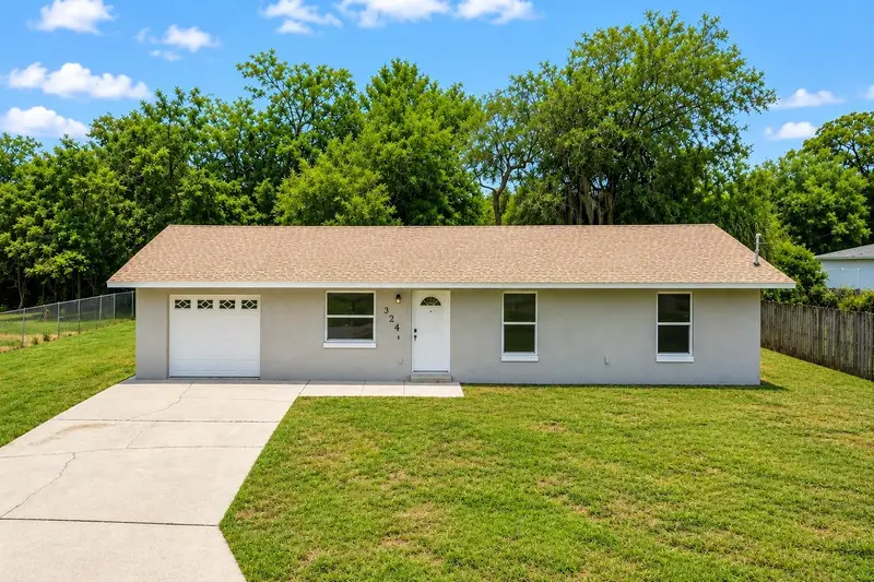 324 Queen Ave, FL