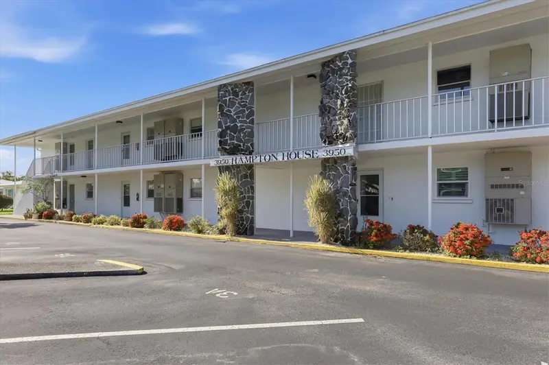 3950 Roxane Blvd #4a, FL
