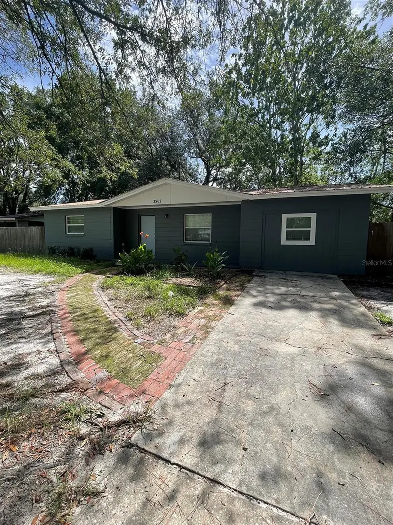3803 Ne 13th St, FL