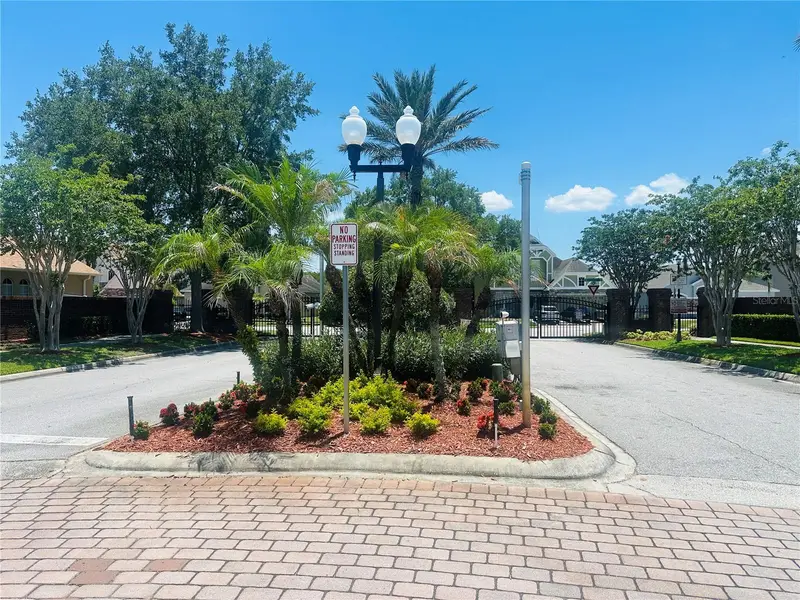 2530 Sand Arbor Cir, FL