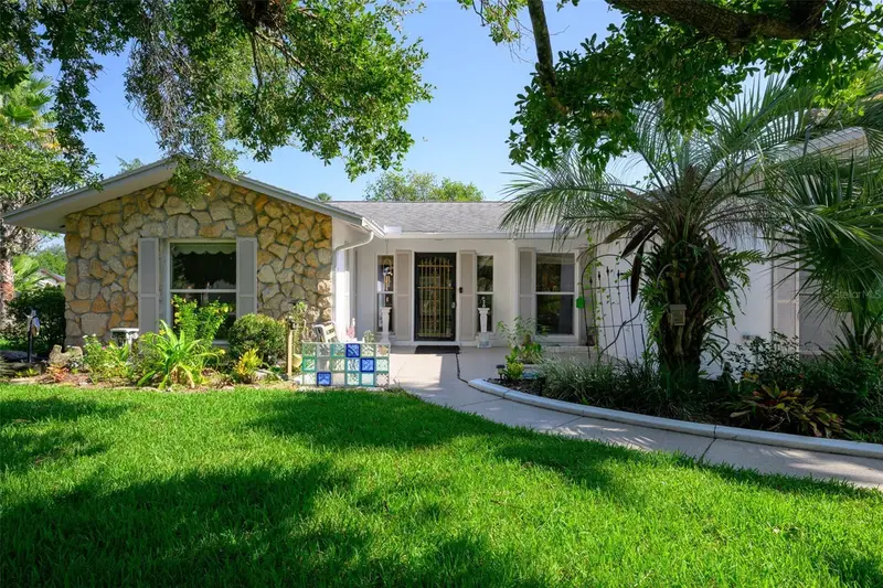 30 Fernham Ln, FL
