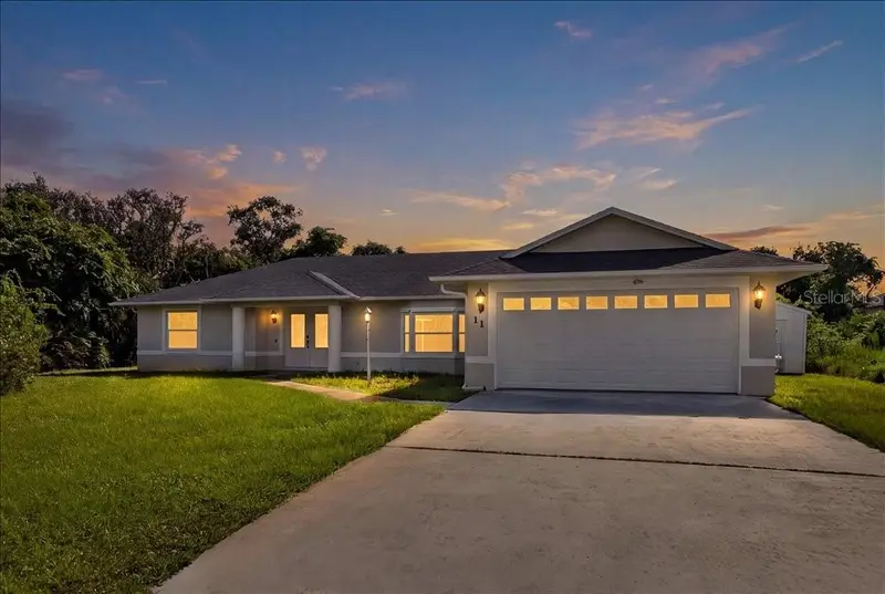 11 Sweet Bay Dr, FL