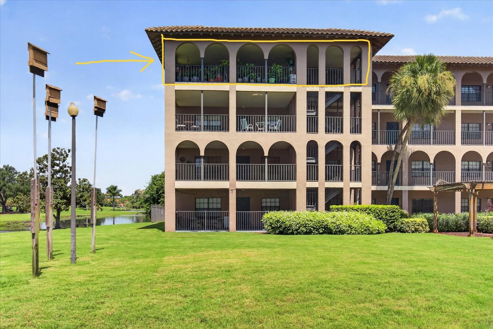6100 Gulfport Blvd S #401, FL