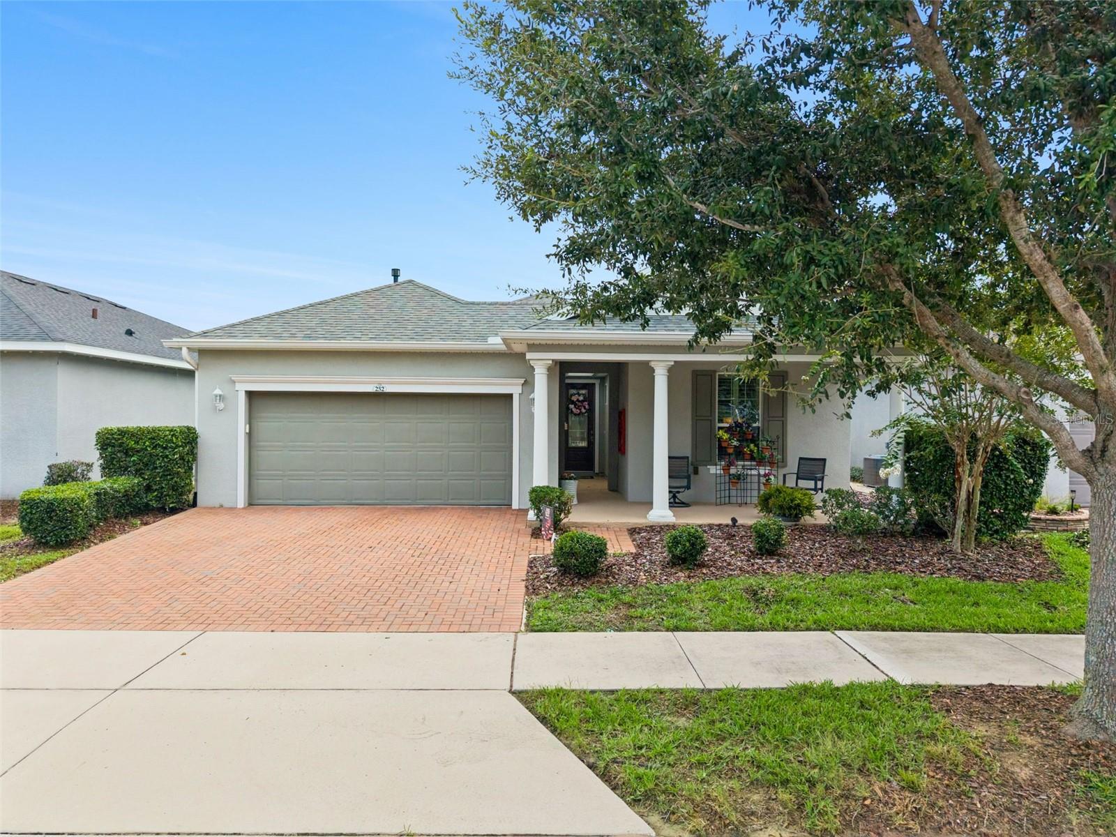 252 Silver Maple Rd, FL