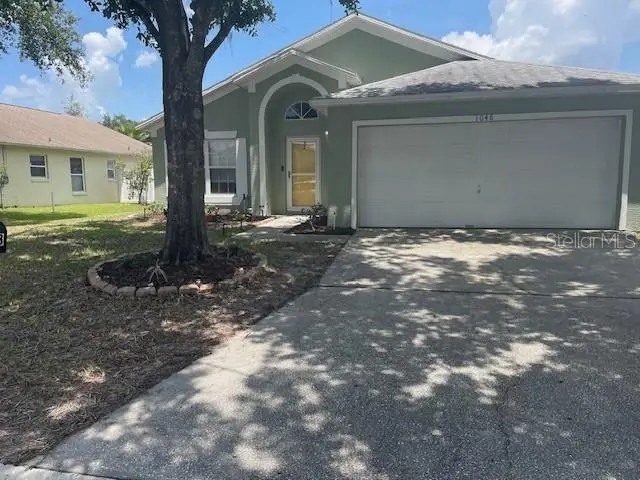 1048 Winding Water Way, FL
