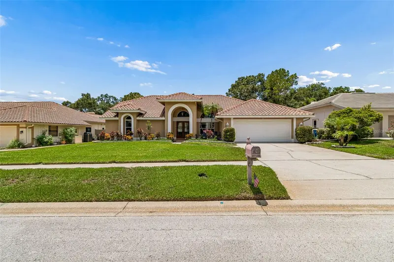 2937 Hillcreek Cir S, FL