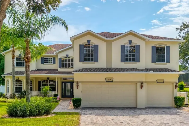 Mount Dora pending