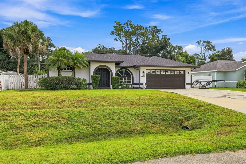 4490 Compton Ln, FL