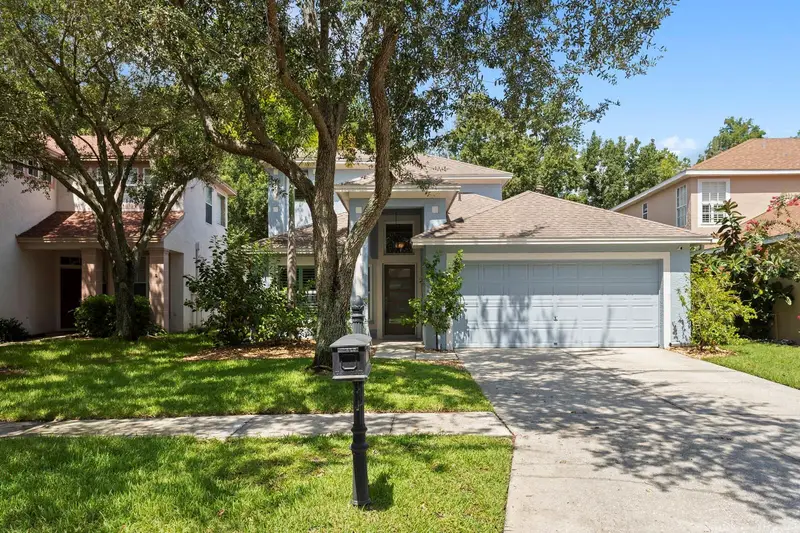 10232 Woodford Bridge St, FL