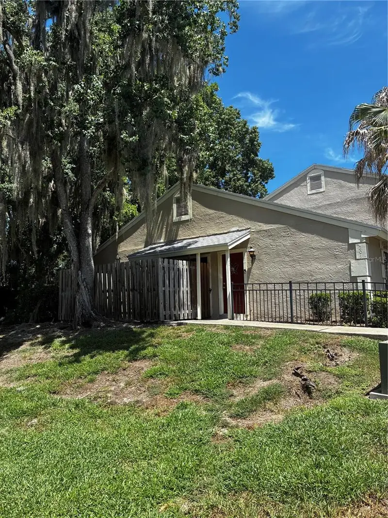 1701 Se 24th Rd #201, FL