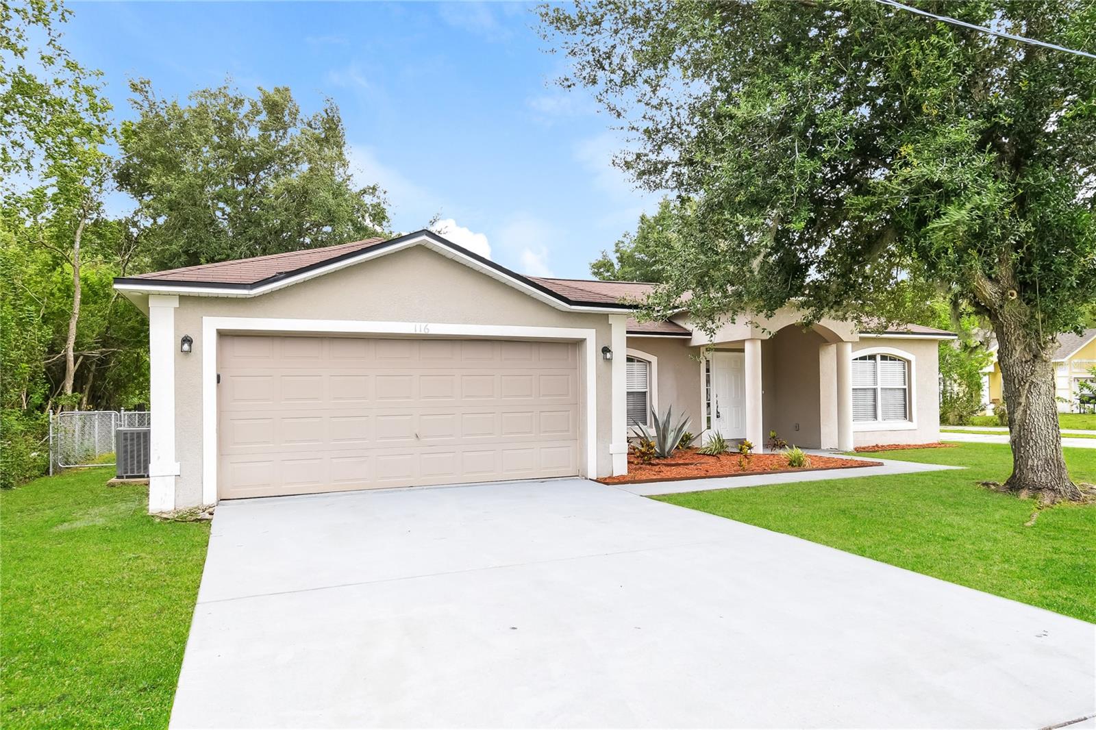 116 San Benito Way, FL