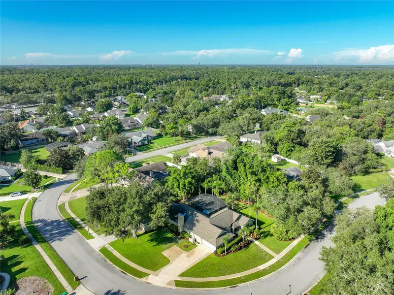 724 Keeneland Pike, FL