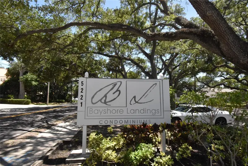 5221 Bayshore Blvd #45, FL