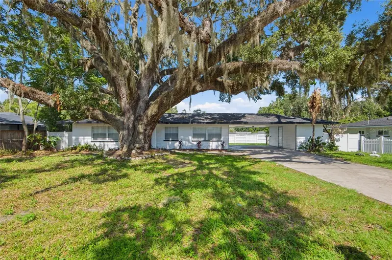 5511 Craig Dr, FL