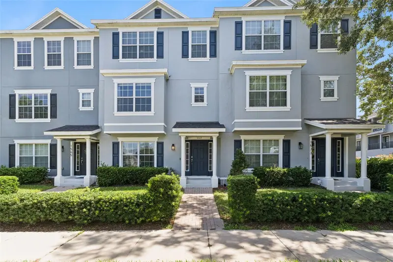 1569 Cloverbay Ln, FL