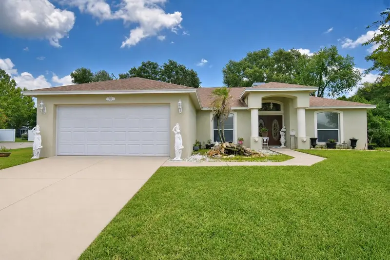 166 Winona Cir, FL