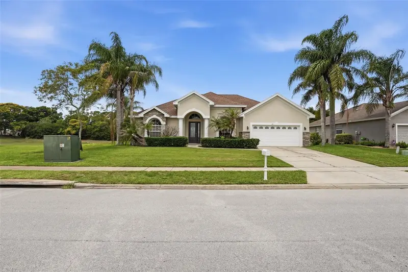 200 Lake Arietta Ct, FL