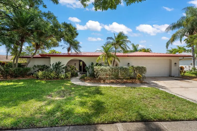 2126 Egret Dr, FL