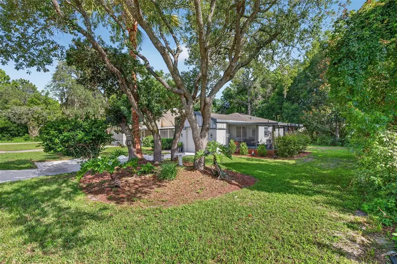 12 Chinaberry Cir, FL