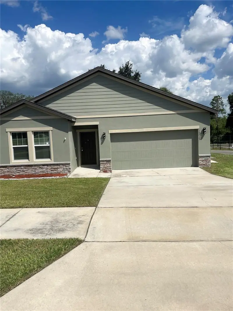 15725 Pine Siskin Loop, FL