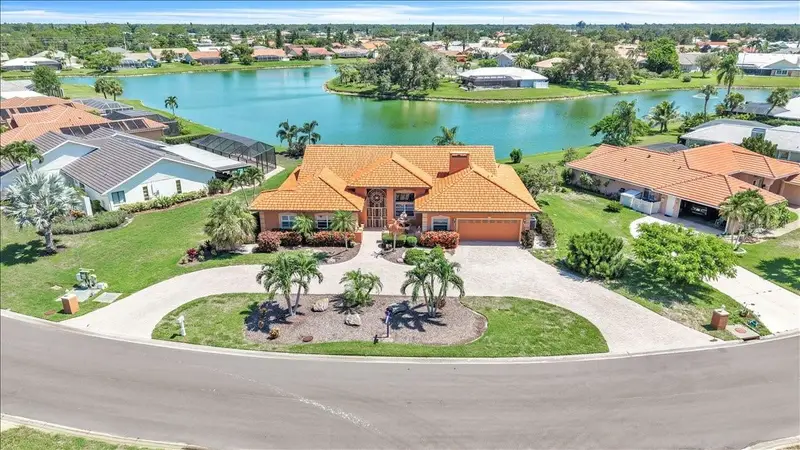 373 Eden Dr, FL