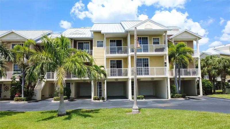 3259 Mangrove Point Dr, FL