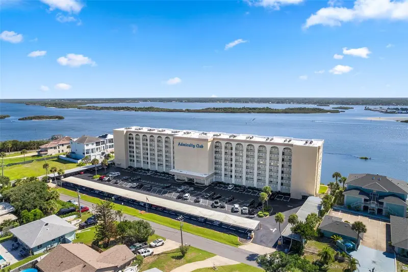 3606 S Peninsula Dr #102, FL