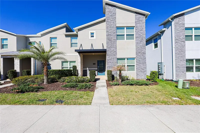 1132 Challenge Dr, FL