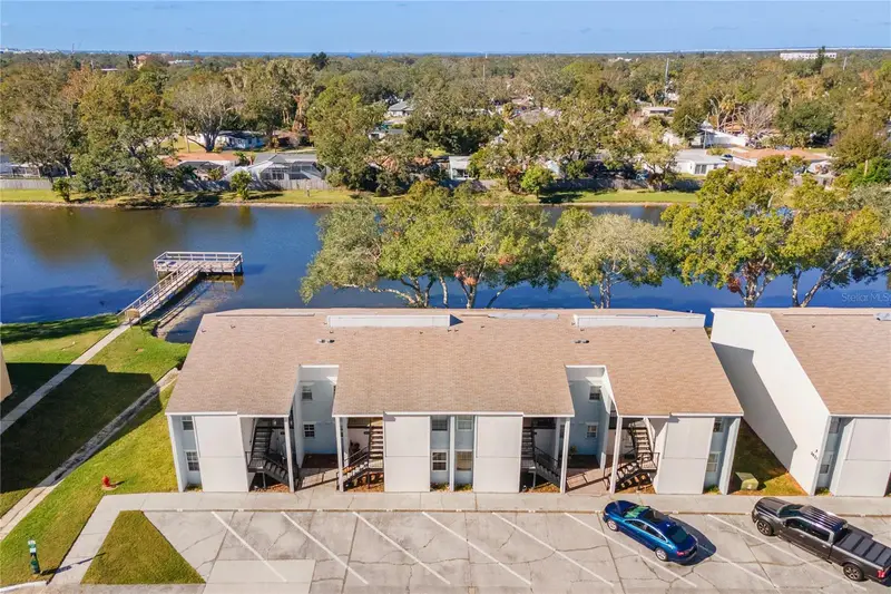 3823 N Oak Dr #K22, FL