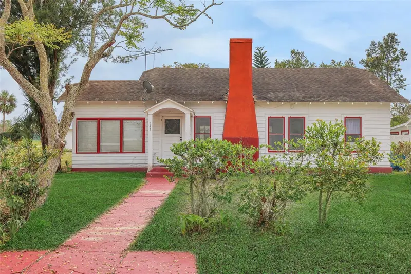 742 Hibiscus Ave, FL
