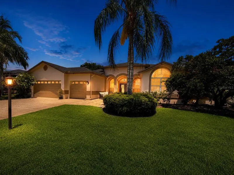 2093 Swan Ln, FL