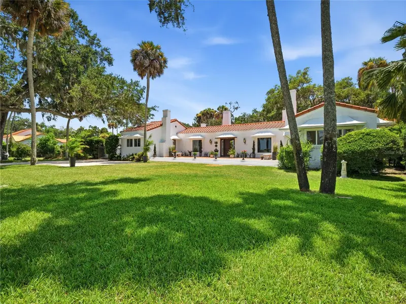 636 N Riverside Dr, FL