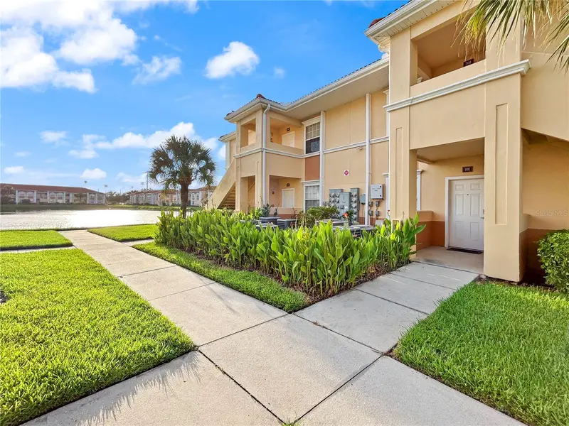 1025 Villagio Cir #101, FL
