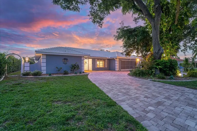413 Signorelli Dr, FL