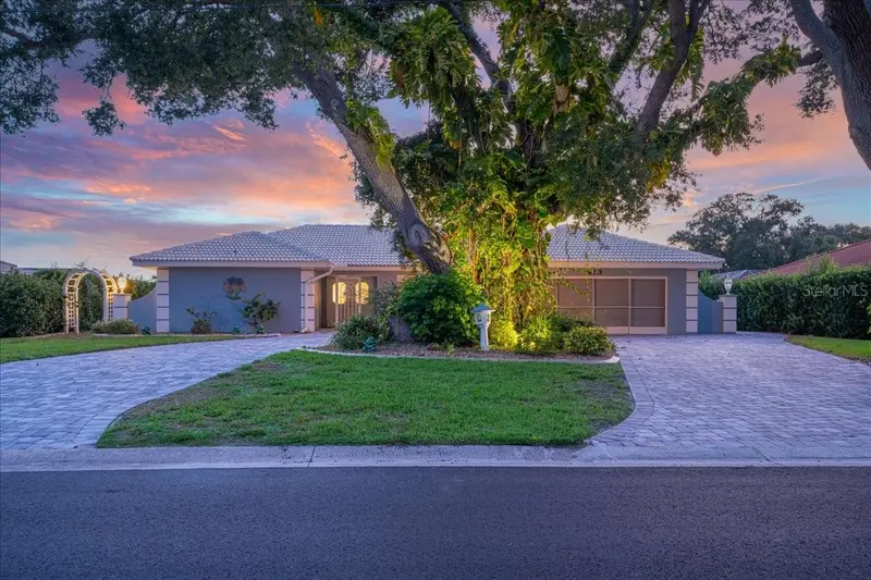 413 Signorelli Dr, FL