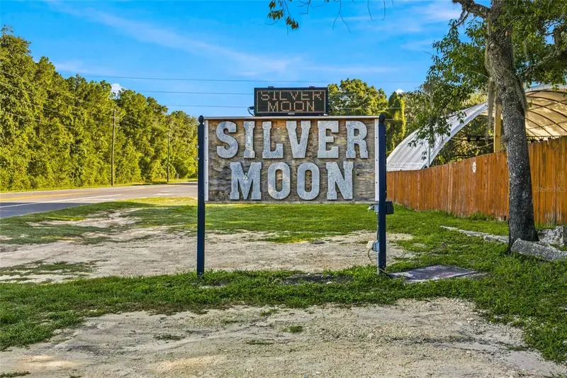 3025 S Us Highway 41, FL