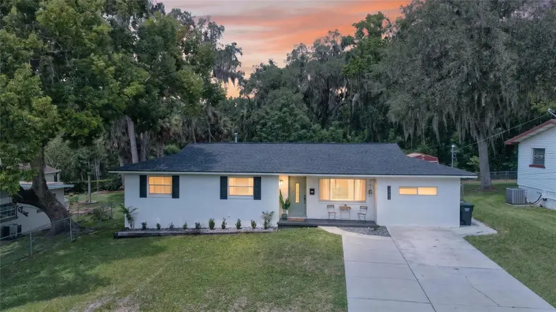 1428 Se 9th Ave, FL