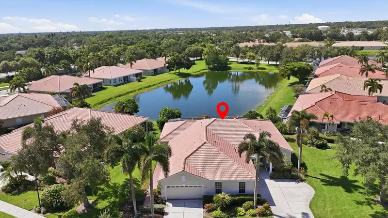 8050 Victoria Falls Cir, FL