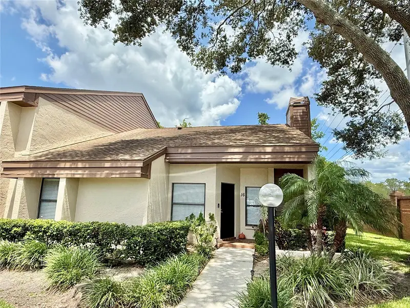 2816 Countrybrook Dr #L16, FL