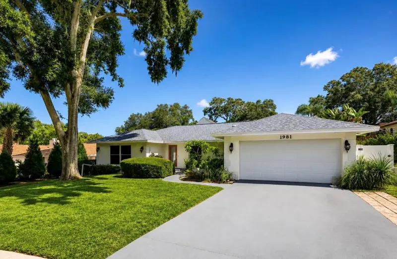 1981 Castille Dr, FL