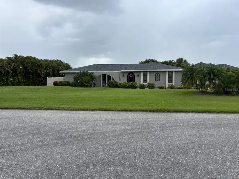 17071 Waters Edge Cir, FL