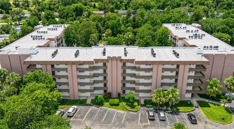 640 N Nova Rd #209, FL