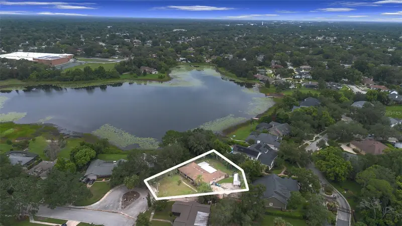 130 Slade Dr, FL