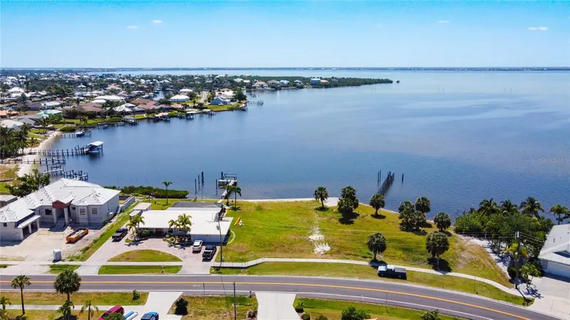 4456 Harbor Blvd, FL
