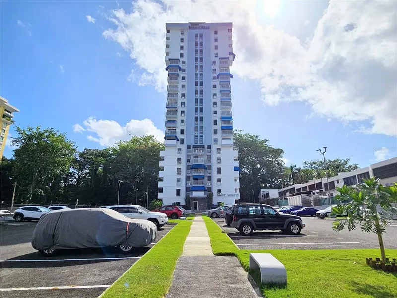 J10 San Patricio Avenue #406, PR