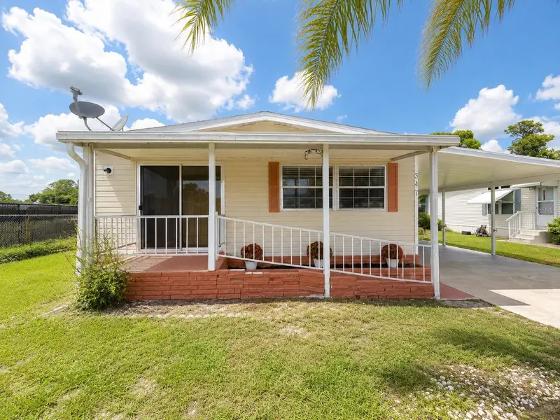 347 Canal Ct, FL