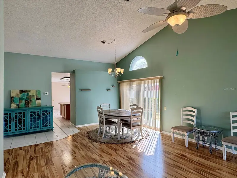 4720 Peridia Blvd E, FL