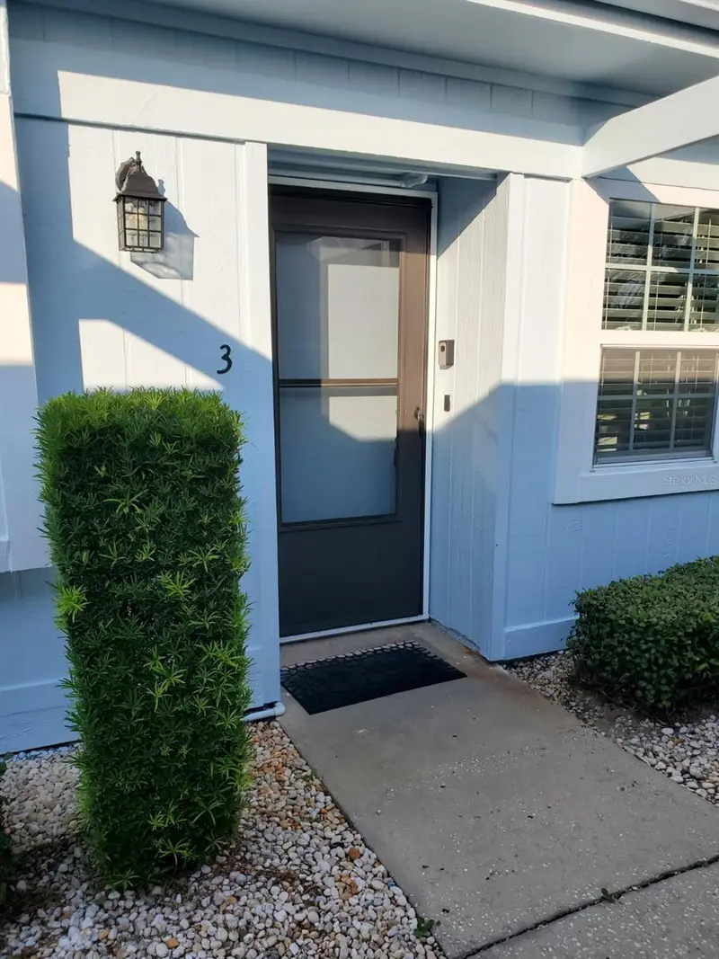 11135 Carriage Hill Dr #3, FL