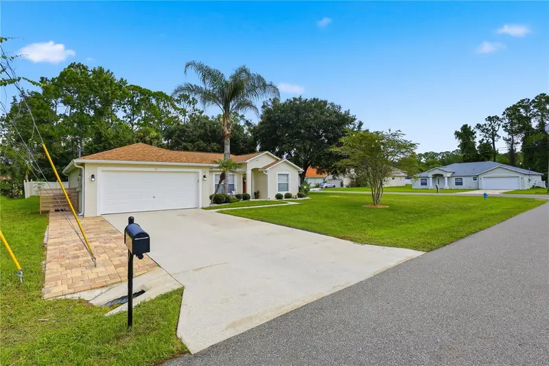 23 Port Ln, FL