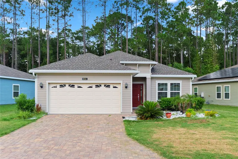 136 Montserrat Dr, FL
